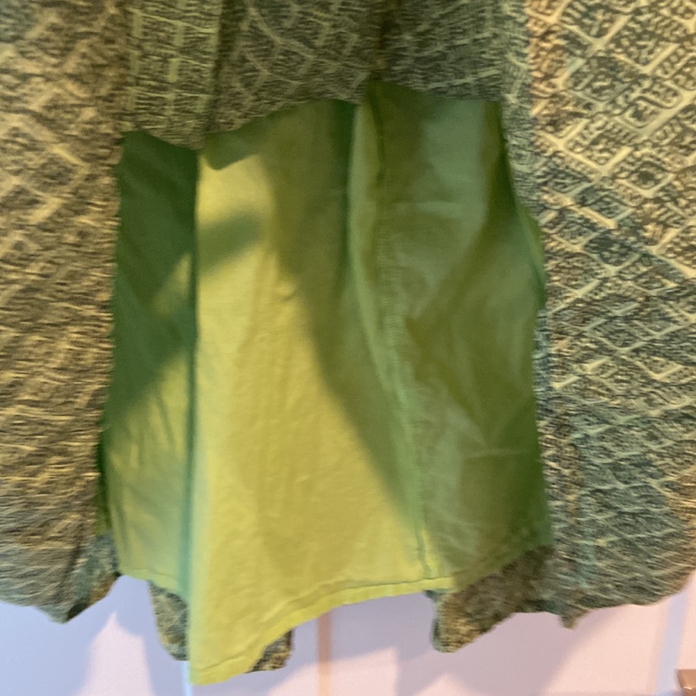 J Jill green size small tall maxi skirt beautiful pattern π EUC - Picture 6 of 10